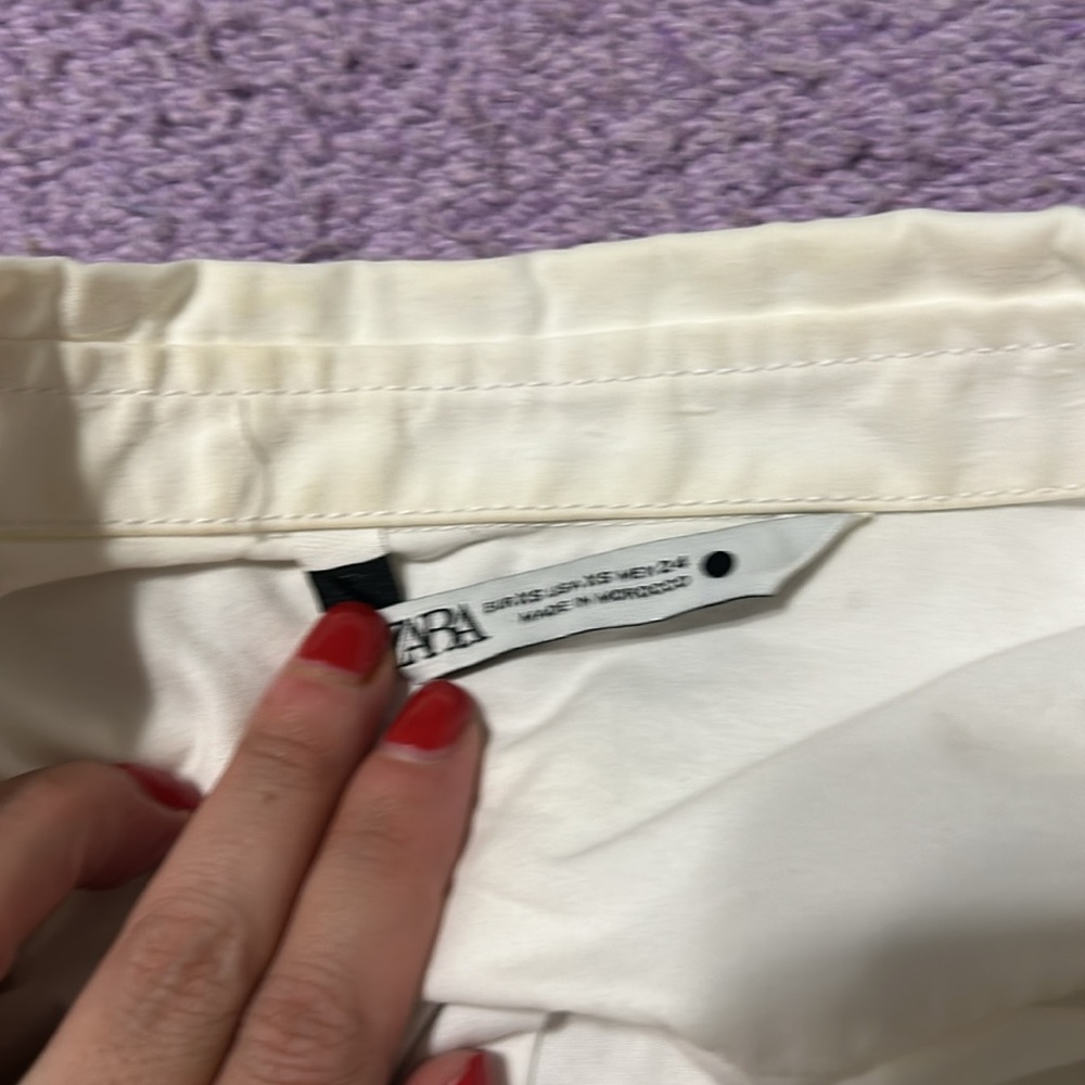 Zara Button Down - Picture 4 of 4